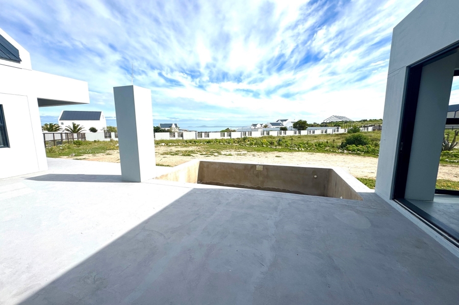 4 Bedroom Property for Sale in Olifantskop Western Cape